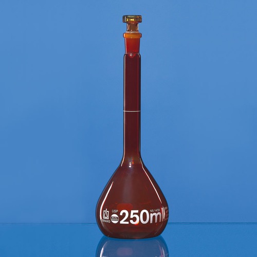 메스 용량 플라스크, USP Grade 보증서 포함Volumetic FlaskAmber, USP Grade500ml Model: 37470